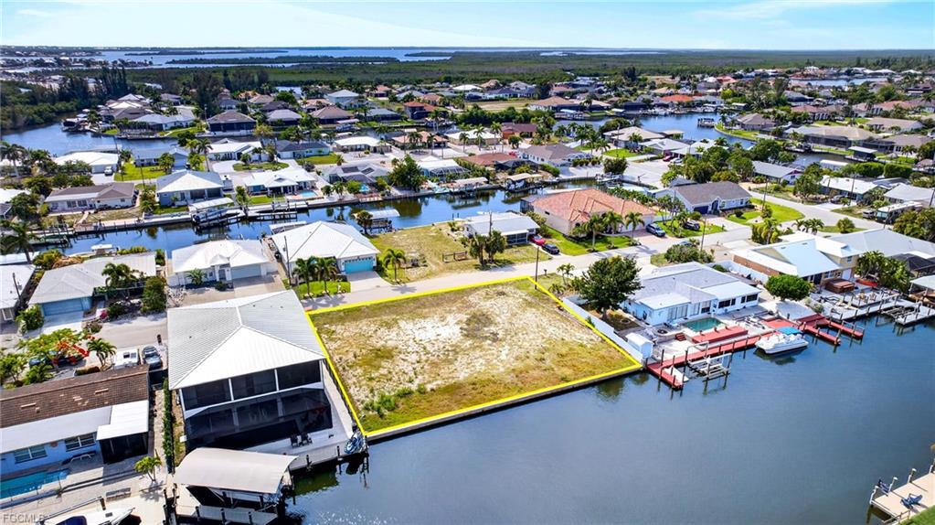 12262 Moon Shell DR, Matlacha Isles, FL 